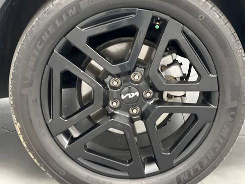 Used 2023 Kia Telluride EX X-Line image 77