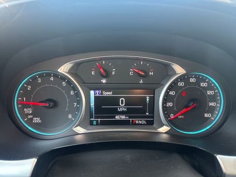 Used 2018 Chevrolet Traverse LT image 15