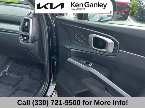 Certified 2023 Kia Sorento S FWD image 59
