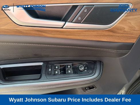 Used 2025 Volkswagen Atlas SE FWD image 20