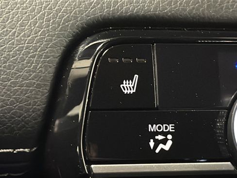 Used 2023 Honda Pilot EX-L image 33