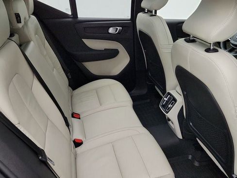 Used 2023 Volvo XC40 B5 Plus w/ Driver Assist Package image 25
