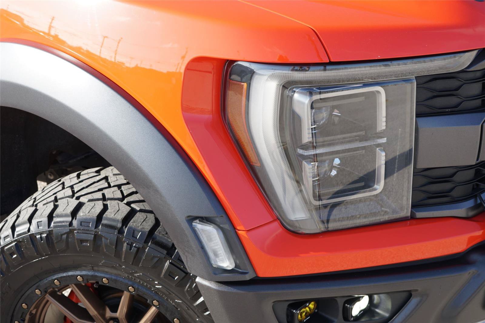 Used 2022 Ford F150 Raptor w/ Equipment Group 801A High AWD/4WD image 3