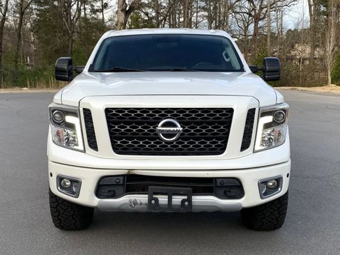 Used 2018 Nissan Titan PRO-4X w/ Pro-4x Utility Package image 2