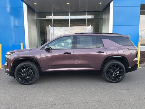 New 2026 Chevrolet Traverse RS image 9