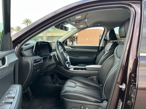 Used 2025 Hyundai Palisade SEL FWD image 9