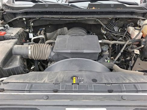 Used 2022 Chevrolet Silverado 2500 LT w/ Convenience Package image 27