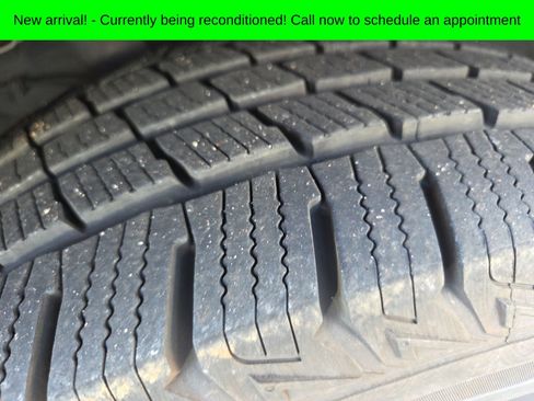 Used 2011 Ford Escape XLT w/ 201A Rapid Spec Order Code image 6