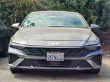 Used 2024 Hyundai Elantra SEL w/ Convenience Package image 2