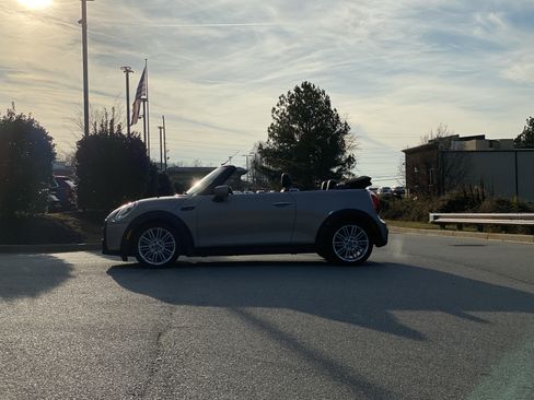 Certified 2024 MINI Cooper S image 14