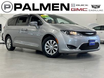 Used 2017 Chrysler Pacifica Touring-L