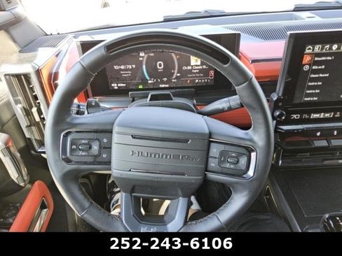 Used 2026 GMC Hummer EV 3X AWD/4WD image 14