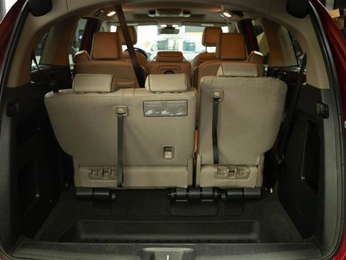 Used 2024 Honda Odyssey Elite image 7