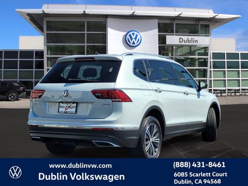 Used 2019 Volkswagen Tiguan SEL w/ 3rd Row Seat Package image 4