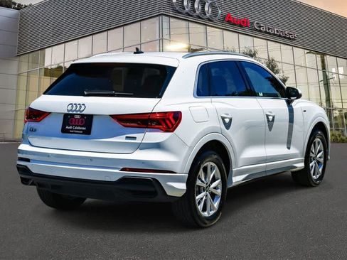 Used 2023 Audi Q3 2.0T Premium AWD/4WD image 4