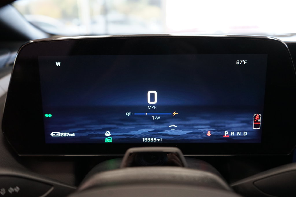 Used 2024 Chevrolet Equinox EV RS w/ Active Safety Package 3 FWD image 35