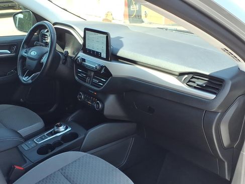 Used 2021 Ford Escape SE w/ SE Sport Appearance Package FWD image 10
