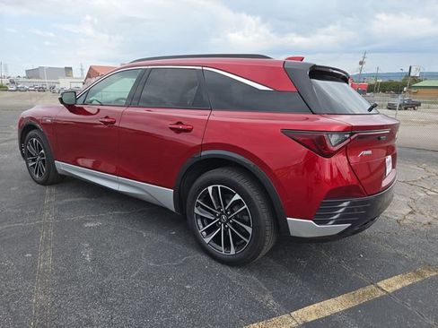 Certified 2024 Acura ZDX A-Spec AWD/4WD image 6