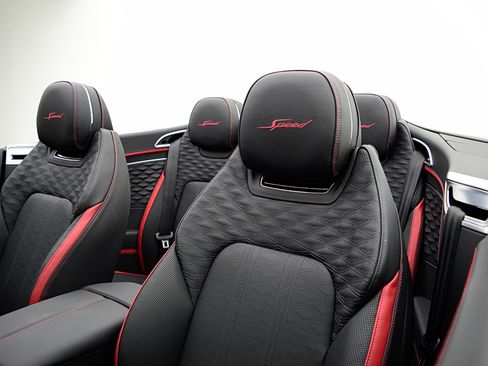 Used 2025 Bentley Continental GT Speed image 37