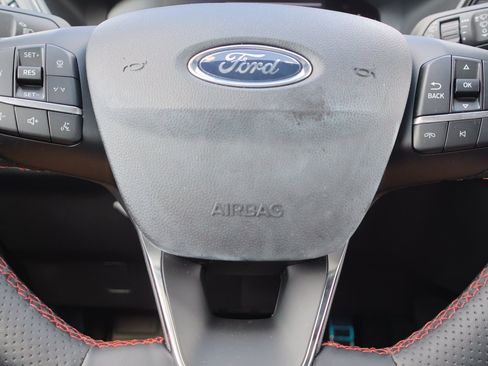 Used 2024 Ford Escape ST-Line w/ Equipment Group 301A image 17