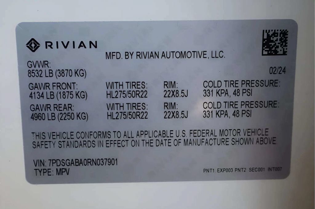 Used 2024 Rivian R1S Adventure Quad AWD/4WD image 17