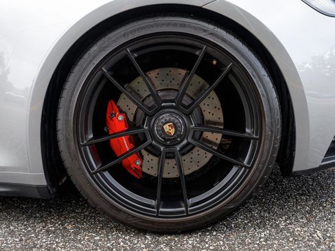 Used 2022 Porsche 911 Carrera GTS RWD image 32