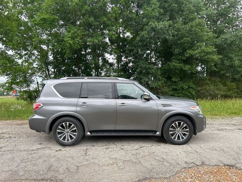 Used 2020 Nissan Armada SL w/ Premium Package RWD image 6