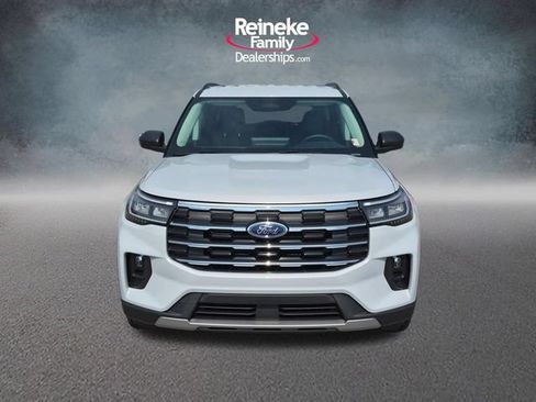 New 2026 Ford Explorer Active w/ Active Comfort Package AWD/4WD image 2