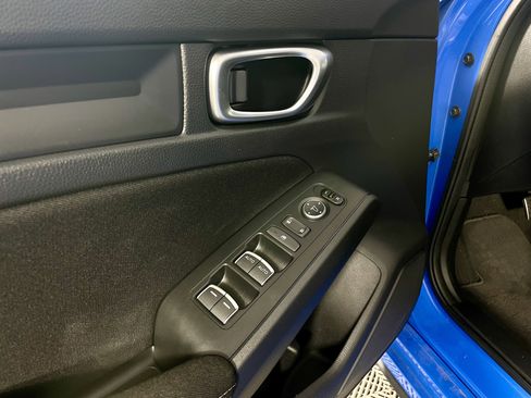 Used 2023 Honda Civic Sport image 15