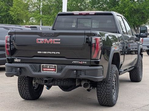 New 2026 GMC Sierra 2500 AT4X w/ AT4X AEV Edition AWD/4WD image 4
