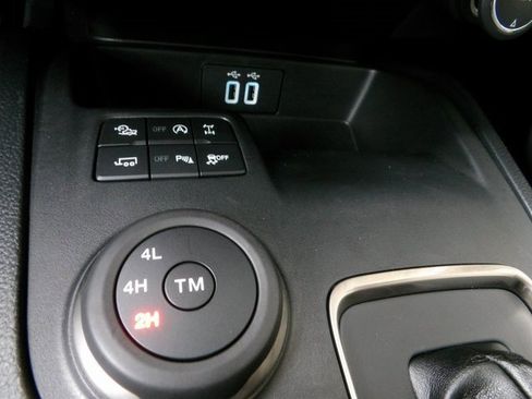 Used 2021 Ford Ranger Lariat w/ Equipment Group 501A High image 33