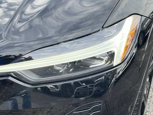 Used 2024 Volvo XC60 T8 Ultimate image 9