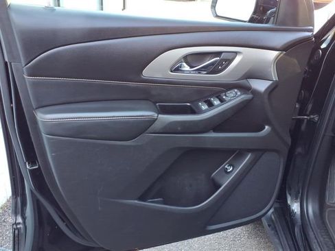 Used 2019 Chevrolet Traverse LT w/ LPO, Floor Liner Package image 10