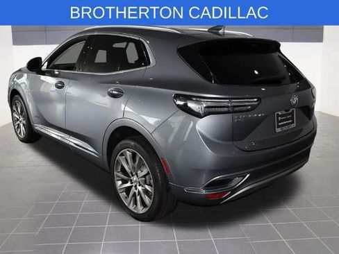 Used 2022 Buick Envision Avenir w/ Technology Package II AWD/4WD image 3