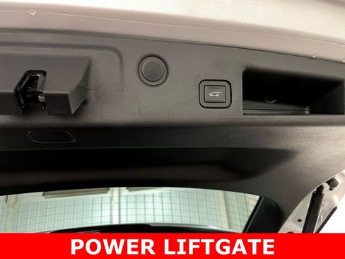 Certified 2022 Chevrolet Equinox LT image 44