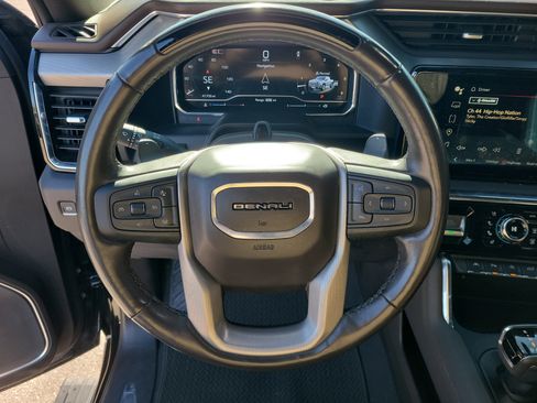 Used 2024 GMC Sierra 1500 Denali image 26