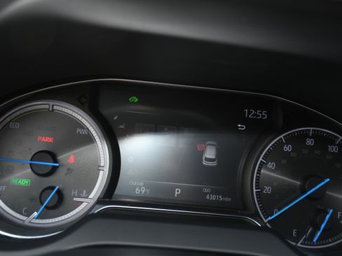 Used 2021 Toyota Venza Limited w/ Advanced Technology Package image 14