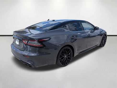 Used 2021 Nissan Maxima Platinum w/ 40th Anniversary Package FWD image 4