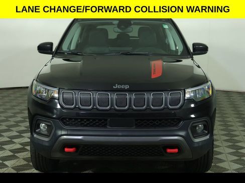 Used 2022 Jeep Compass Trailhawk w/ Trailhawk Convenience Group image 10