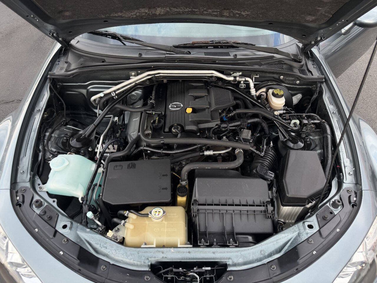 Used 2013 MAZDA MX-5 Miata Grand Touring RWD image 10