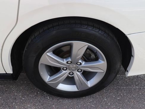 Used 2019 Honda Odyssey EX image 22