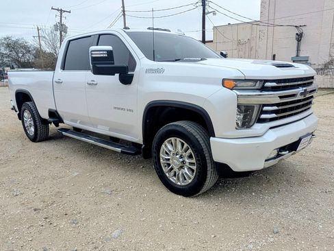 Used 2020 Chevrolet Silverado 3500 High Country w/ Z71 Off-Road Package image 2