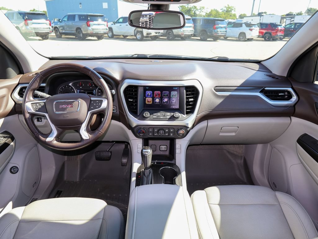 Used 2019 GMC Acadia SLT FWD image 13
