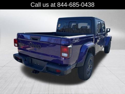 New 2026 Jeep Gladiator Sport image 5