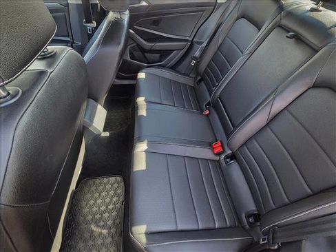 Certified 2023 Volkswagen Jetta SE FWD image 17