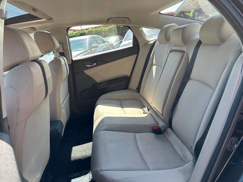 Used 2017 Honda Civic EX-T image 12