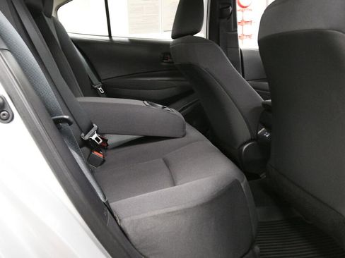 Used 2025 Toyota Corolla LE FWD image 22