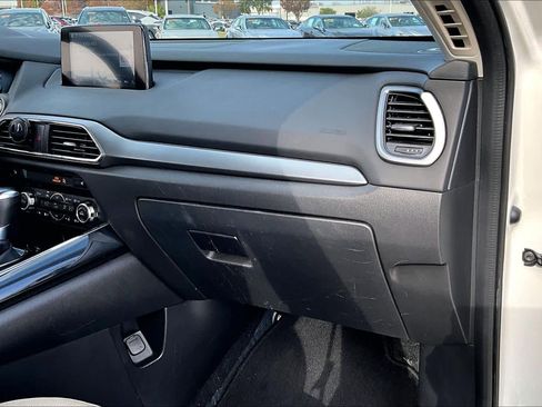 Used 2017 MAZDA CX-9 Touring image 17