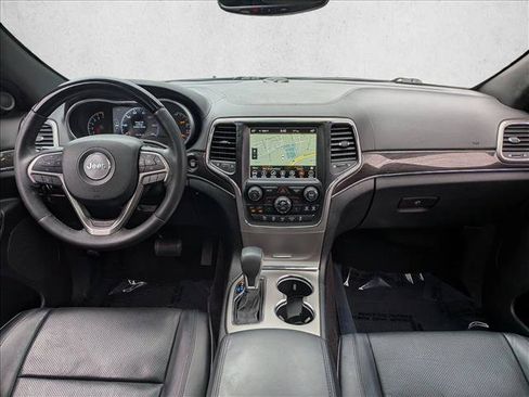 Used 2018 Jeep Grand Cherokee Overland AWD/4WD image 19