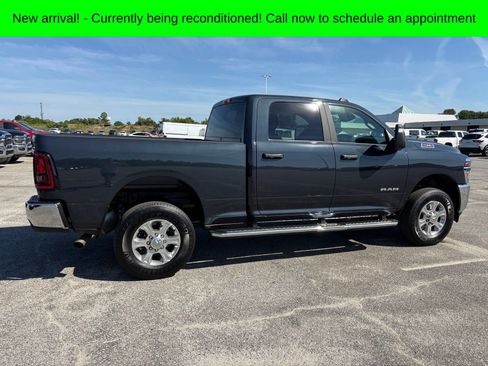 Used 2026 RAM 2500 Big Horn AWD/4WD image 3